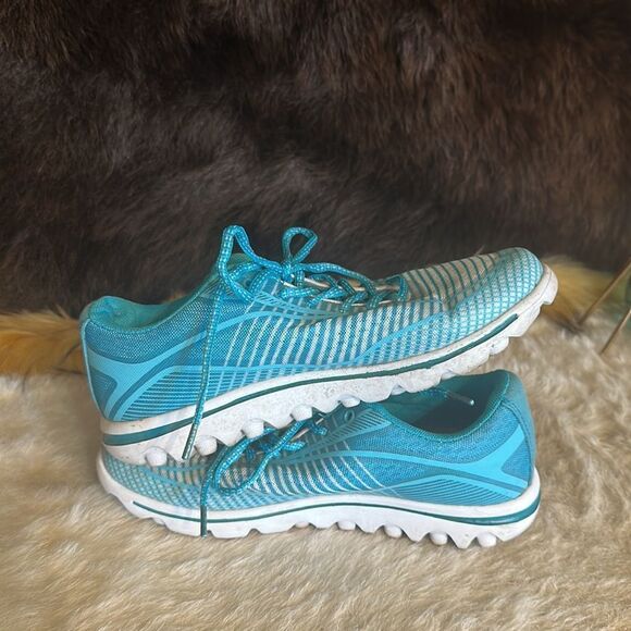 Propet shoes 8 (2700) - Picture 7 of 9
